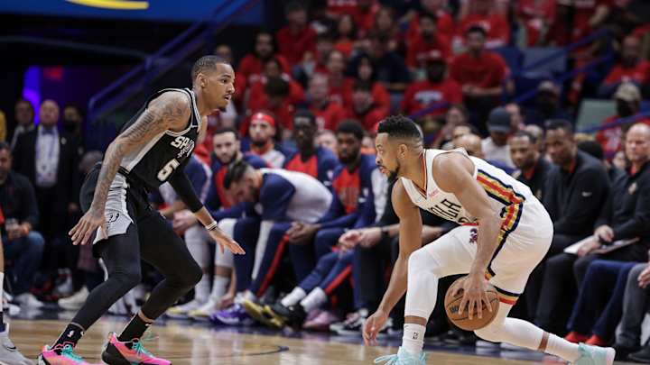 Willie Green, CJ McCollum Pass First Playoff Test with Pelicans Willie Green, CJ McCollum Pass First Playoff Test with Pelicans