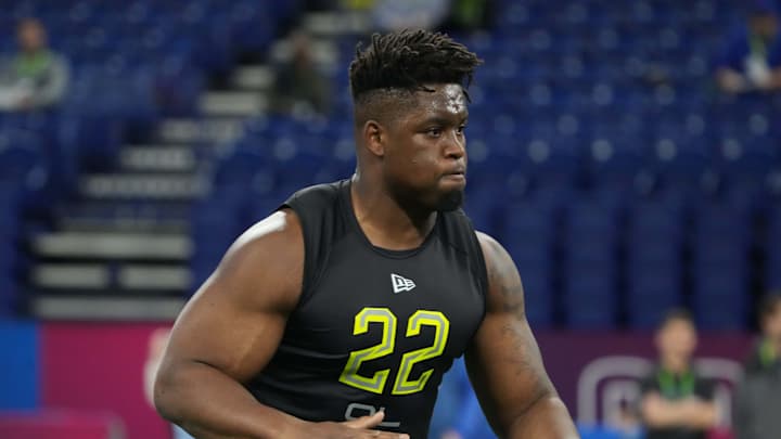 Zion Johnson to Attend 2022 NFL Draft in Las Vegas