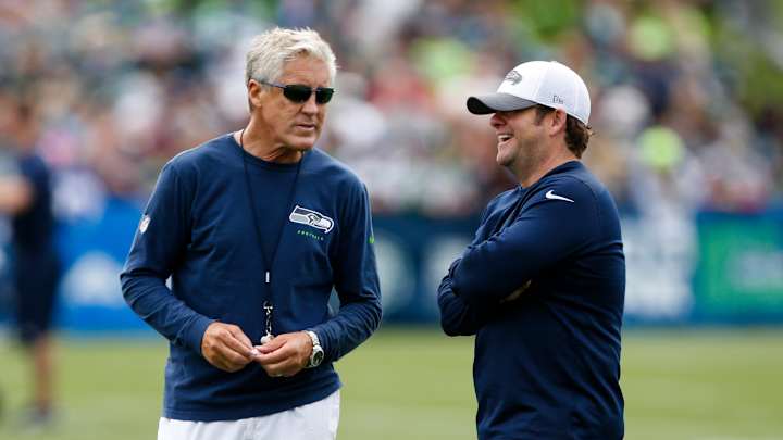 Examining Seahawks Trade Down Options With No. 9 Overall Pick Examining Seahawks Trade Down Options With No. 9 Overall Pick