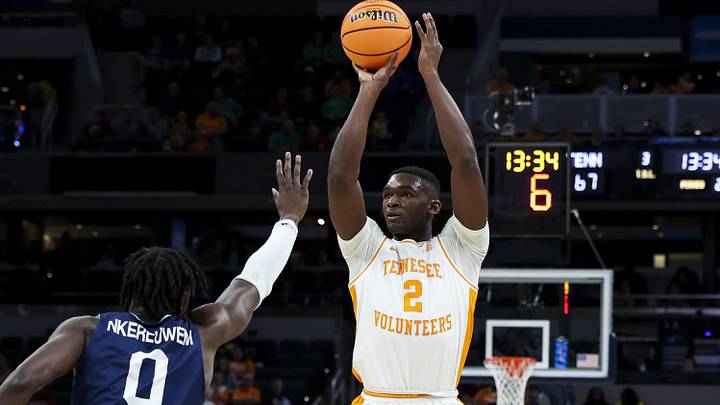 Tennessee Transfer Brandon Huntley-Hatfield to Visit Louisville