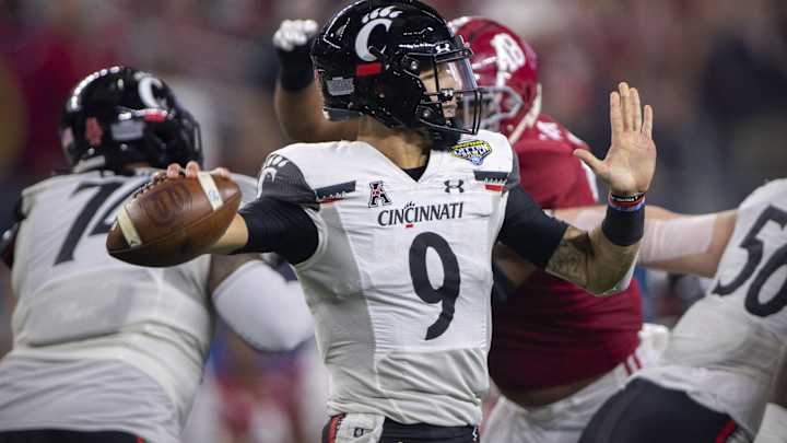 Desmond Ridder Receives Huge Praise Ahead of the 2022 NFL Draft Desmond Ridder Receives Huge Praise Ahead of the 2022 NFL Draft