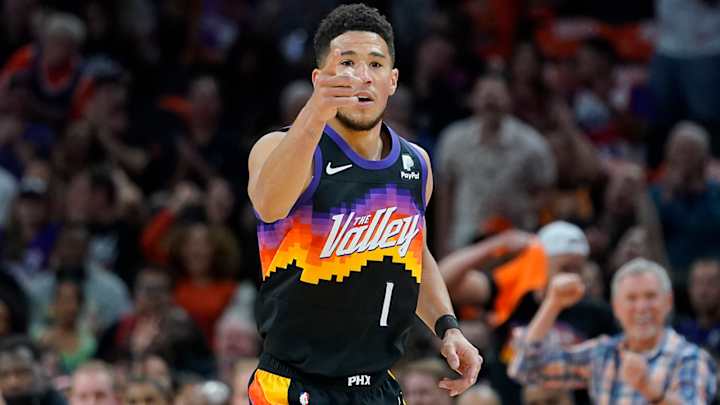Suns Have No Reason to Panic After Devin Booker’s Injury Suns Have No Reason to Panic After Devin Booker’s Injury