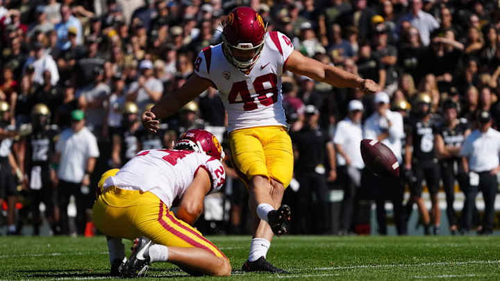 USC Kicker Parker Lewis Takes Shot at Trojans During Ohio State Visit