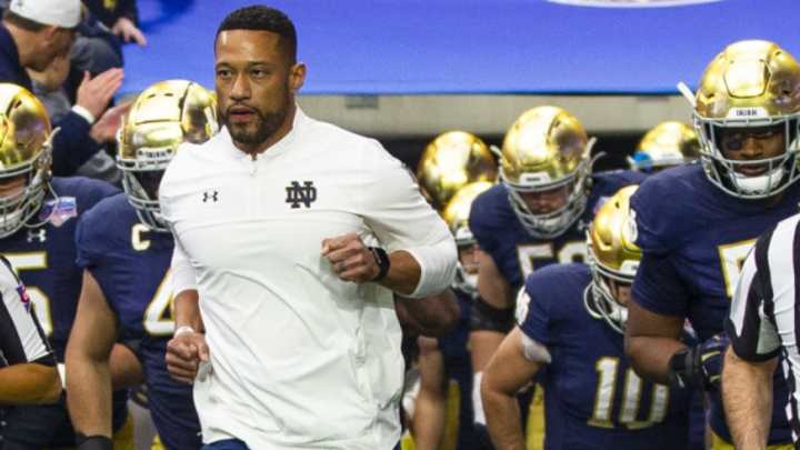 Notre Dame coach clarifies comments he made about Ohio State academics