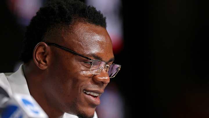 Oscar Tshiebwe to Earn About $2 Million in NIL, Per Report