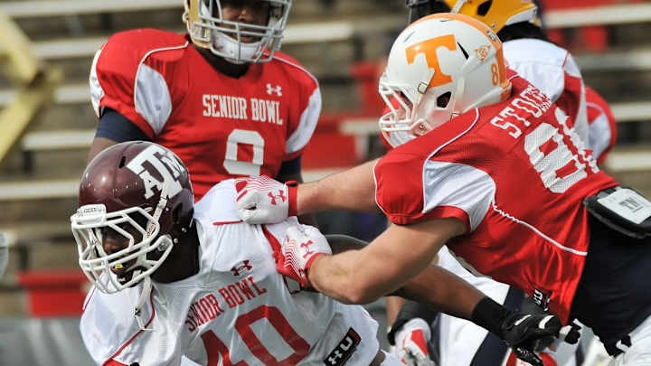 Ex-Aggie Von Miller Inducted into Senior Bowl Hall of Fame