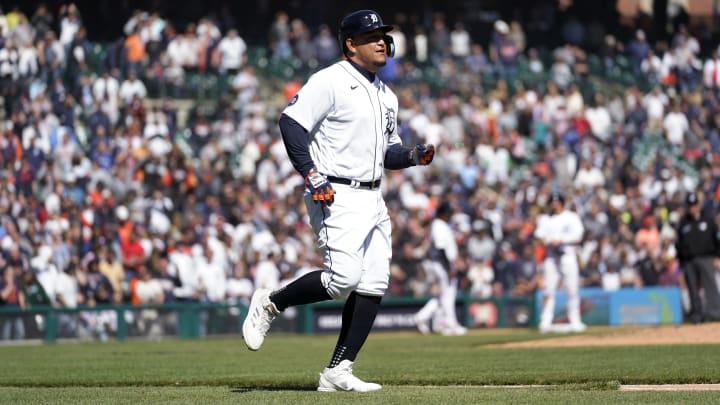 Miguel Cabrera, a Deeply Hilarious Intentional Walk and Waiting For History