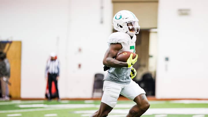 How Dan Lanning Convinced Seven McGee to Stay With Oregon Football After Entering the Transfer Portal How Dan Lanning Convinced Seven McGee to Stay With Oregon Football After Entering the Transfer Portal