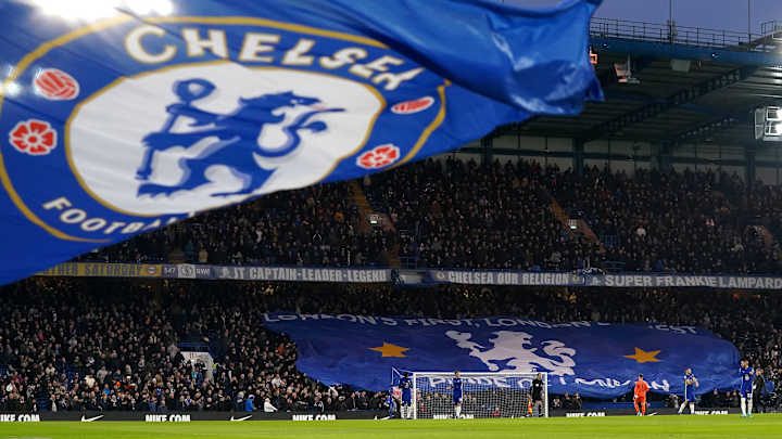 Serena Williams, Lewis Hamilton Join Bid to Buy Chelsea, per Report Serena Williams, Lewis Hamilton Join Bid to Buy Chelsea, per Report