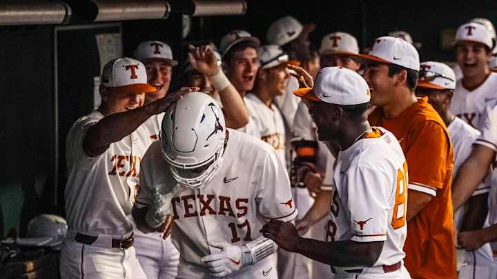 GAME LOG: Texas Cruises Past Baylor 13-4 to Clinch Series Win