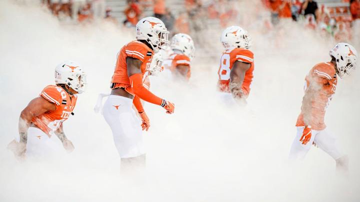 The Sign that Texas’ Chemistry May Be Coming Around