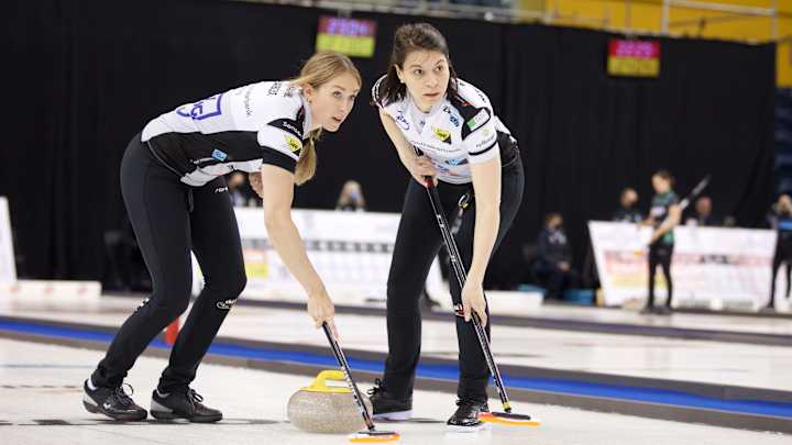 World Curling Champions Call It Quits