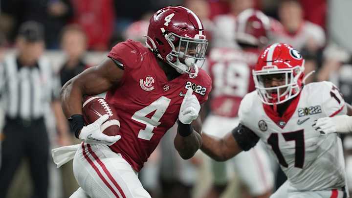 Could Washington Target Alabama RB Brian Robinson Jr. In Late Rounds?
