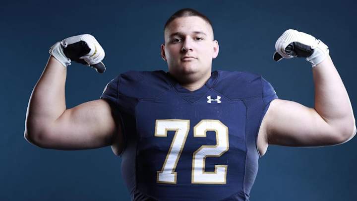 Notre Dame Signs Offensive Lineman Sam Pendleton