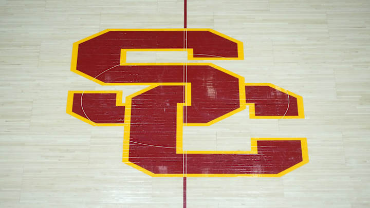 Aaliyah Gayles, USC Recruit Who Survived Shooting, Signs LOI