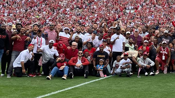 Oklahoma's Brent Venables: Having So Many Lettermen Back 'Just Fills Your Heart Up'
