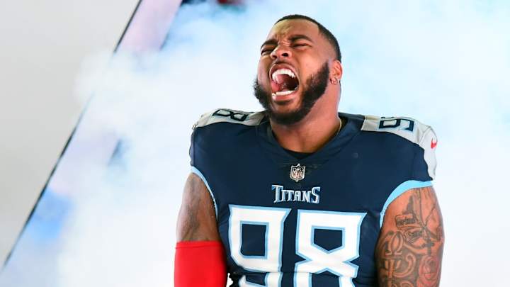 Simmons' Contract Extended to Fifth Year