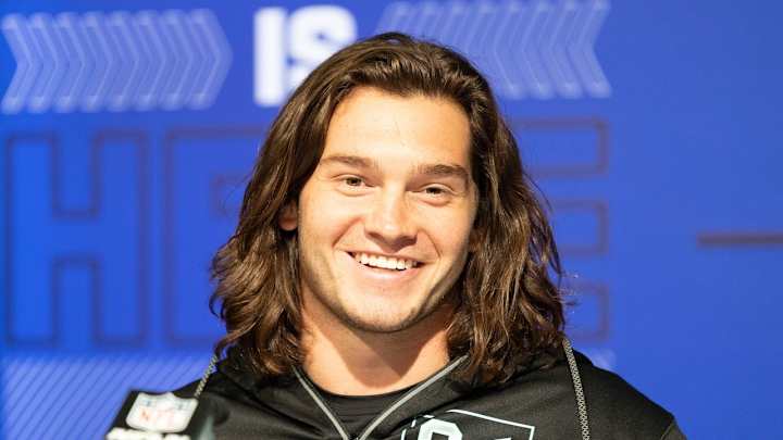 NFL Draft Preview: Clemson LB Baylon Spector Just Wants Name Called This Week