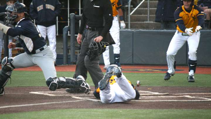 West Virginia Captures Series-Opener Over Arizona in Extra Innings
