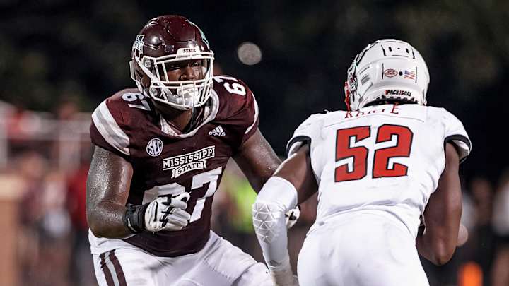 Seahawks Select Mississippi State T Charles Cross With Pick No. 9 in 2022 NFL Draft Seahawks Select Mississippi State T Charles Cross With Pick No. 9 in 2022 NFL Draft