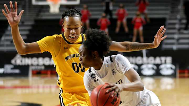 Syracuse Lands Wichita State Grad Transfer Asia Strong