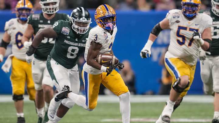 Biletnikoff Winner and Pitt Receiver Jordan Addison Enters the Transfer Portal Biletnikoff Winner and Pitt Receiver Jordan Addison Enters the Transfer Portal