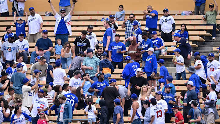 Dodgers: Kourtney Turner Delivers a Free Food Guide For Fans