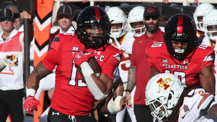 Diving Into the Dolphins Selection of Ezukanma