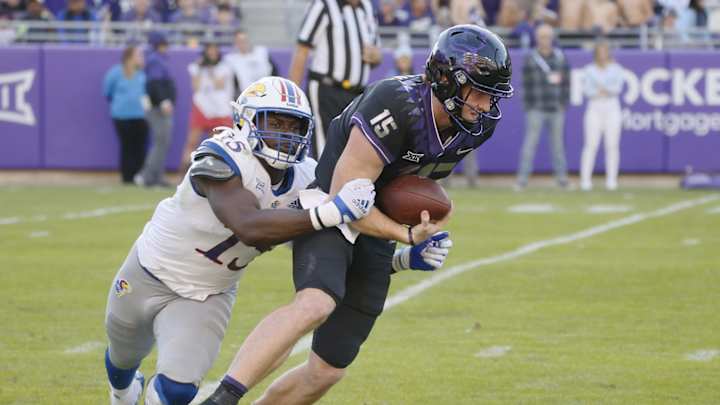 Eagles Select LB Kyron Johnson and TE Grant Calcaterra in Sixth Round