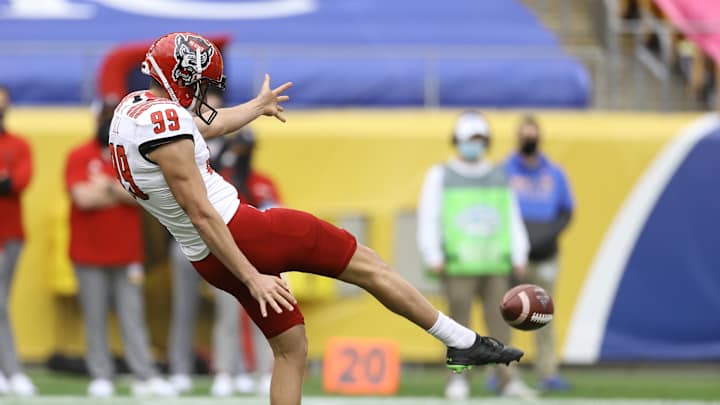 Gill drafted by Chicago