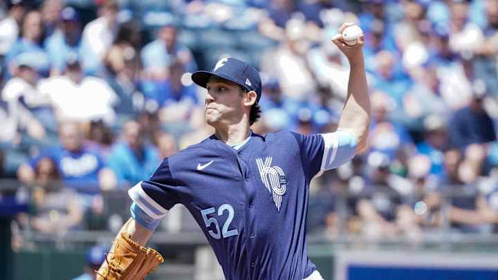 Lynch, Royals Open Series in Oakland Looking for Win Over Athletics