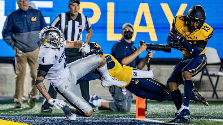 Cal Football: Talk Some Trash? `I Do Like to Chirp' - Junior Safety Miles Williams Cal Football: Talk Some Trash? `I Do Like to Chirp' - Junior Safety Miles Williams