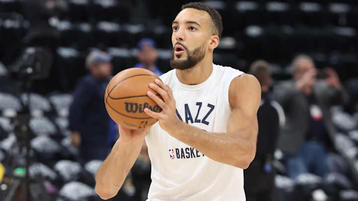 Rudy Gobert Appears to Respond to Trade Rumors on Twitter