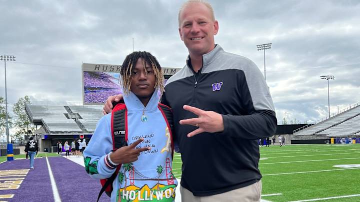 Huskies Offer Desert Recruit Who's Not Very Big Yet He's Fast Huskies Offer Desert Recruit Who's Not Very Big Yet He's Fast