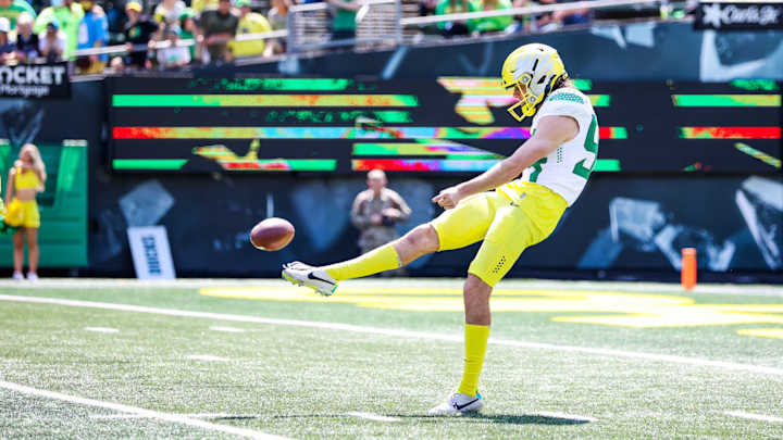 Oregon Punter Will Hutchinson Enters Transfer Portal Oregon Punter Will Hutchinson Enters Transfer Portal