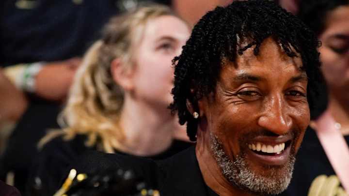 Look: Scottie Pippen Names His All-Time Starting Five