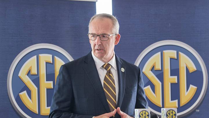 SEC Commissioner to Meet with US Senators SEC Commissioner to Meet with US Senators