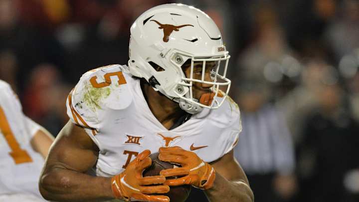 RB Bijan Robinson Explains Why He’s Worthy of Early Draft Pick RB Bijan Robinson Explains Why He’s Worthy of Early Draft Pick