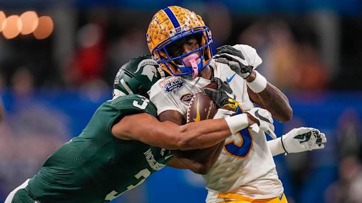 Report: Jordan Addison Spotted Working Out With Alabama QB Bryce Young Report: Jordan Addison Spotted Working Out With Alabama QB Bryce Young