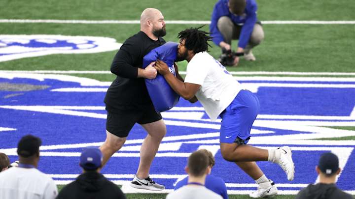 Parham, Ziegler come to Terms for Newest Raider