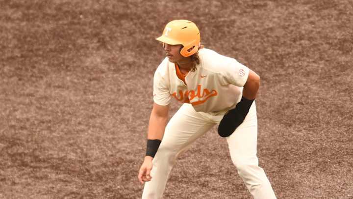 Bats Go Cold Again as Vols Lose First Series of the Season Bats Go Cold Again as Vols Lose First Series of the Season