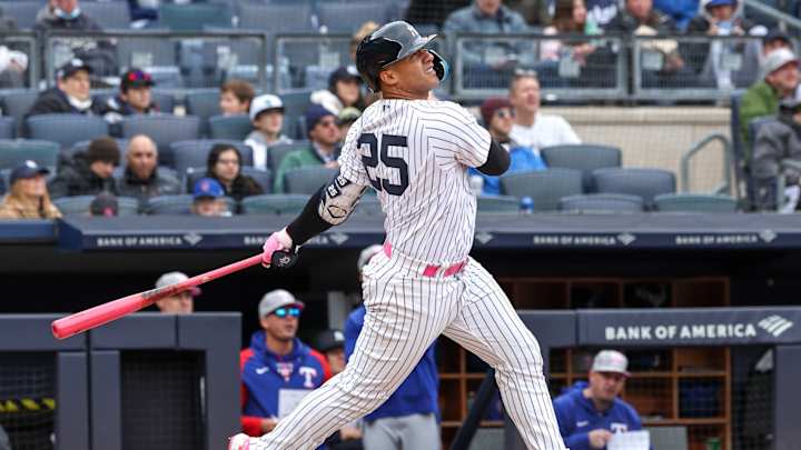Rangers Manager Calls Yankee Stadium 'Little League Ballpark' After Walk-Off Loss
