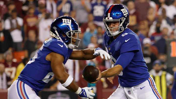 Giants 2022 Schedule Released: New York’s 17 Opponents, Game Dates