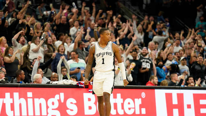 Spurs Ex Lonnie Walker IV Gives Heartfelt Goodbye to San Antonio Spurs Ex Lonnie Walker IV Gives Heartfelt Goodbye to San Antonio