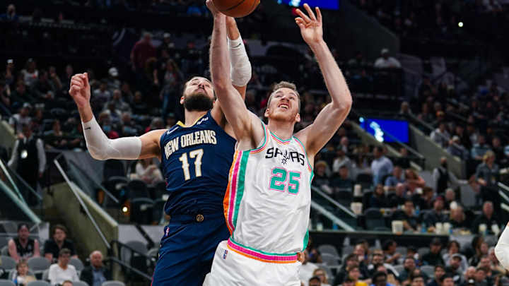 Could Spurs' Jakob Poeltl Be Rudy Gobert Replacement for Jazz?