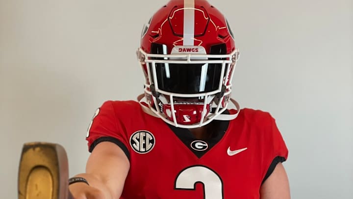 Huskies Extend Offer to 2024 Colorado QB Who Wears No. 3