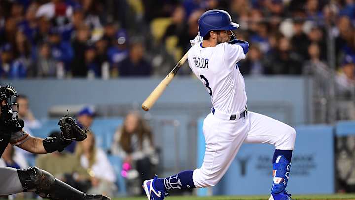 Dodgers Injury Update: Chris Taylor Suffers Bone Bruise During Monday's Game