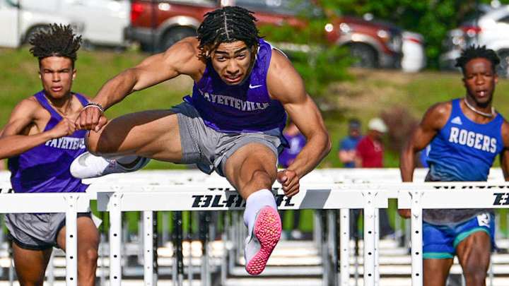 Sategna Athletic Freak Built for Combine-type Atmosphere Sategna Athletic Freak Built for Combine-type Atmosphere