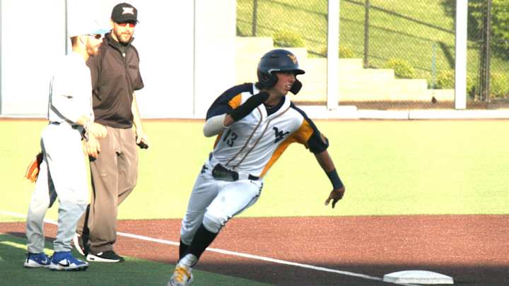 Barry and Blasick Earn Academic All-District Honors