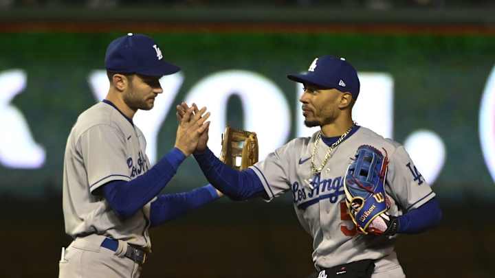 Dodgers: Watch Mookie Betts Remind Everyone Why He's a Five-Time Gold Glover